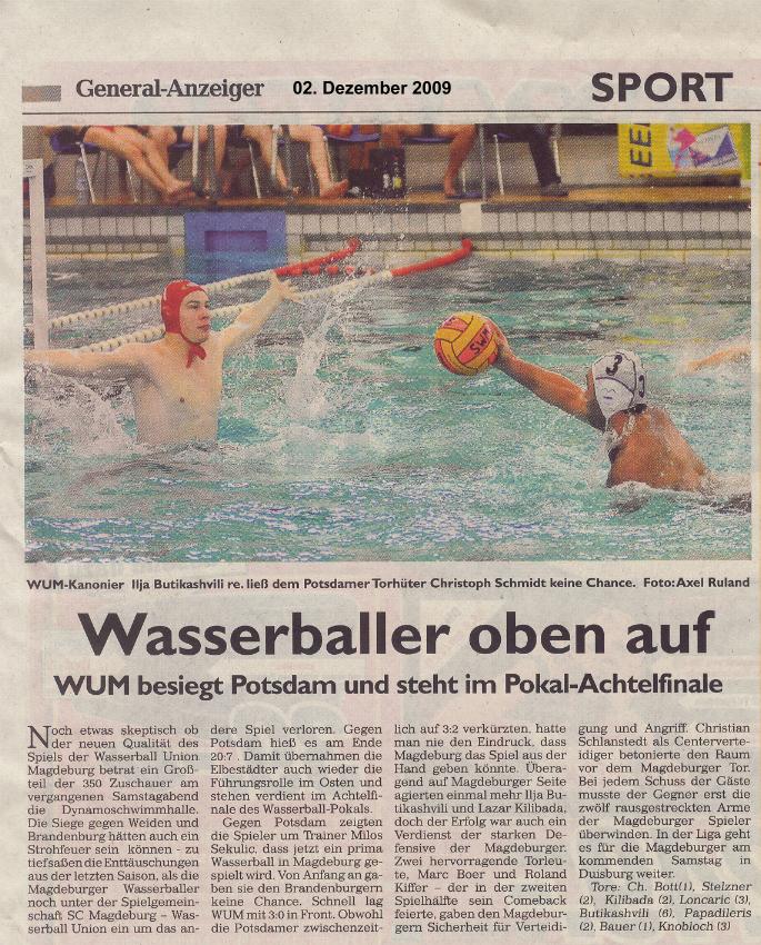 Wasserballer oben auf